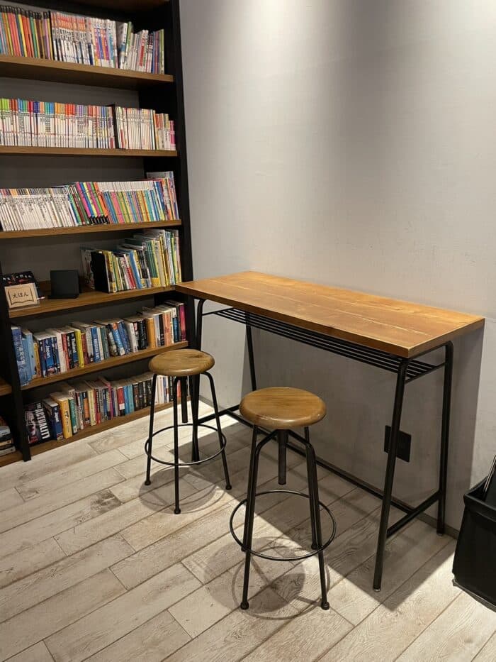 LAMP LIGHT BOOKS CAFE fukuokaの写真 8