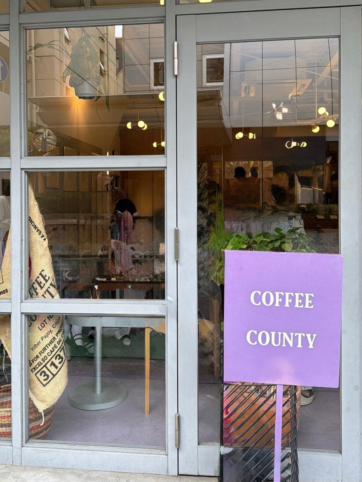 COFFEE COUNTY Fukuokaの写真 4
