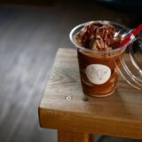 ハチミツの甘さに癒されるハニーラテが人気の北九州カフェ【87COFFEESTAND】（ハチナナコーヒースタンド）